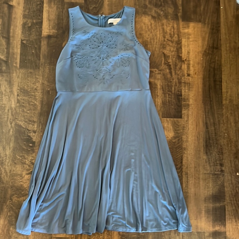 Loft Sleeveless Dress - Picture 2 of 5
